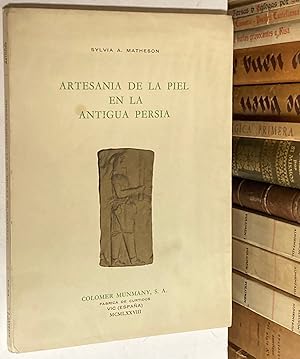 Seller image for Artesana de la piel en la antigua Persia. for sale by LIBRERA DEL PRADO