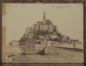 Seller image for LE MONT-SAINT-MICHEL for sale by Andre Strong Bookseller