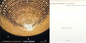 Las Vegas. With an essay by/mit einem Essay von Christoph Ribbat.