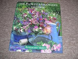 Immagine del venditore per The Flower Arranger's Garden venduto da Cheryl's Books