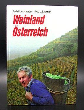 Bild des Verkufers fr Weinland sterreich. zum Verkauf von Antiquariat An der Rott Oswald Eigl