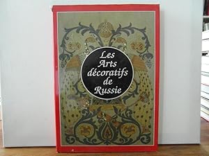 Imagen del vendedor de Les Arts decoratifs de Russie a la venta por Bidonlivre