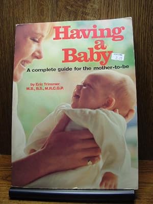 Seller image for HAVING A BABY for sale by The Book Abyss