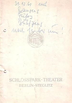 Seller image for Programmheft des Schlopark Theaters Berlin, Spielzeit 1961 / 1962. Heft102, 108. Konvolut aus 2 Heften. for sale by Antiquariat Carl Wegner