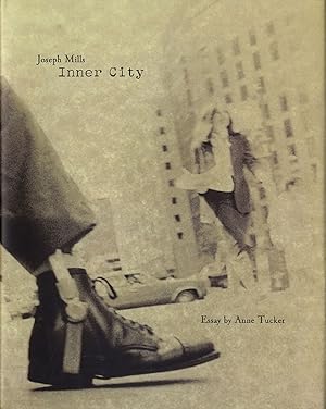 Bild des Verkufers fr Joseph Mills: Inner City [SIGNED by Mills] zum Verkauf von Vincent Borrelli, Bookseller