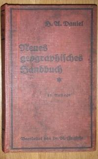 Bild des Verkufers fr Neues geographisches Handbuch fr Haus, Bureau und Schule. Hrsg. von R. Fritzsche. zum Verkauf von Antiquariat Johann Forster
