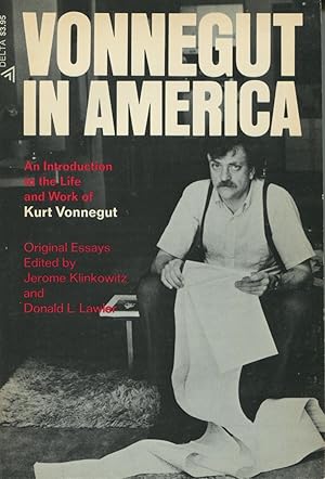 Imagen del vendedor de Vonnegut In America: An Introduction To The Life And Work Of Kurt Vonnegut a la venta por Kenneth A. Himber