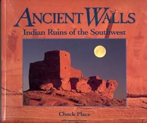Bild des Verkufers fr Ancient Walls. Indian Ruins of the Southwest. With interpretive text by Susan Lamb. zum Verkauf von Galerie Joy Versandantiquariat  UG (haftungsbeschrnkt)
