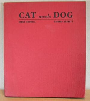 Seller image for CAT MEETS DOG for sale by B A Downie Dog Books