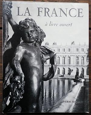 Bild des Verkufers fr La France  livre ouvert. zum Verkauf von Bouquinerie Aurore (SLAM-ILAB)