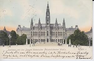 Wien 1. Rathaus mit den Statuen historischer Persönlichkeiten Wien`s.