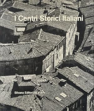 Immagine del venditore per I centri storici italiani. venduto da FIRENZELIBRI SRL