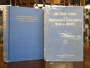 Immagine del venditore per THE UNITED NATIONS AND THE MAINTENANCE OF INTERNATIONAL PEACE AND SECURITY venduto da The Antiquarian Shop