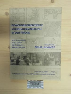 Imagen del vendedor de Bewohnerorientierte Wohnhaussanierung in der Praxis : [Forschungsarbeit F 922]. Urbanbau, Gemeinntzige Bau-, Wohnungs- u. Stadterneuerungsges.mbH. a la venta por Druckwaren Antiquariat