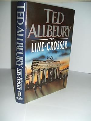 Imagen del vendedor de Line Crosser a la venta por Hunt For Books