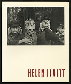 Imagen del vendedor de Helen Levitt a la venta por Between the Covers-Rare Books, Inc. ABAA