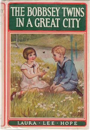 Imagen del vendedor de The Bobbsey Twins In A Great City a la venta por Dan Glaeser Books