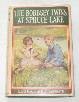 Imagen del vendedor de The Bobbsey Twins At Spruce Lake a la venta por Dan Glaeser Books