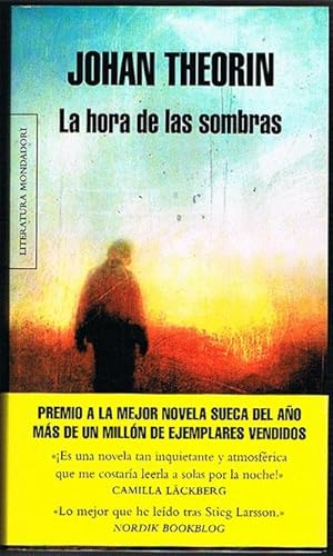 Seller image for LA HORA DE LAS SOMBRAS. for sale by Asilo del libro