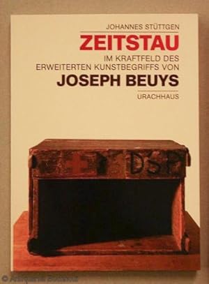 Imagen del vendedor de Zeitstau Im Kraftfeld des erweiterten Kunstbegriffs von Joseph Beuys. Sieben Vortrge im Todesjahr von Joseph Beuys a la venta por Galerie Buchholz OHG (Antiquariat)
