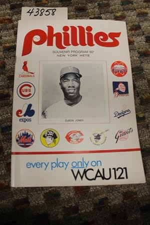 Image du vendeur pour Phillies Baseball Souvenir Program - 1970 mis en vente par Princeton Antiques Bookshop