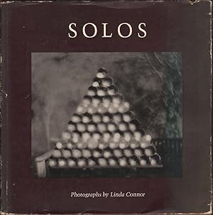 Image du vendeur pour Solos: Photographs mis en vente par Jonathan Grobe Books