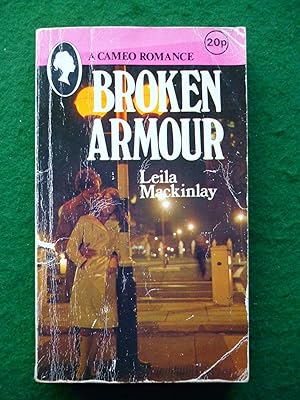 Imagen del vendedor de Broken Armour a la venta por Shelley's Books