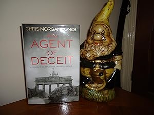 Immagine del venditore per AN AGENT OF DECEIT+++SIGNED AND NUMBERED LIMITED EDITION+++FIRST EDITION FIRST PRINT+++ venduto da Long Acre Books