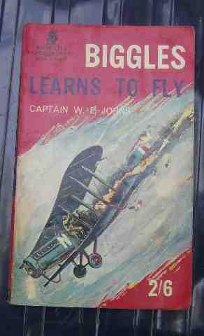 Biggles Learns Fly by Johns - AbeBooks