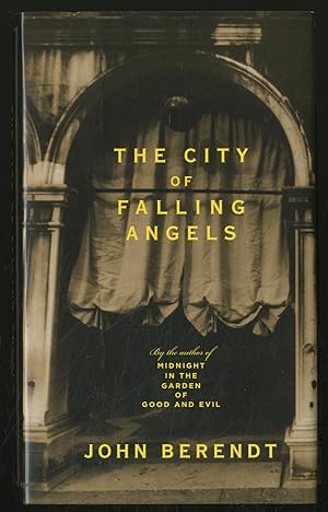 Bild des Verkufers fr The City of Falling Angels zum Verkauf von Between the Covers-Rare Books, Inc. ABAA