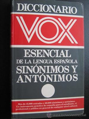 Seller image for DICCIONARIO ESENCIAL DE SINNIMOS Y ANTNIMOS for sale by Librera Maestro Gozalbo