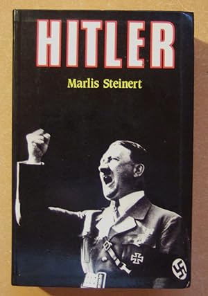 Immagine del venditore per Hitler venduto da Domifasol