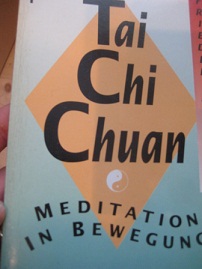 Bild des Verkufers fr Tai Chi Chuan Meditation in Bewegung zum Verkauf von Alte Bcherwelt
