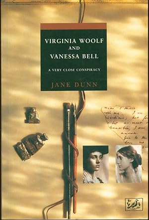 Image du vendeur pour Virginia Woolf and Vanessa Bell: A Very Close Conspiracy mis en vente par Book Dispensary