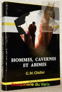 Immagine del venditore per Hommes, cavernes et abmes. venduto da Bouquinerie du Varis
