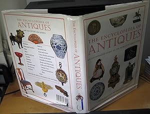 Bild des Verkufers fr The Encyclopedia of Antiques zum Verkauf von Phyllis35