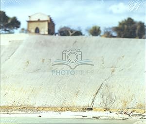 Bild des Verkufers fr Mallorca: Island in Progress zum Verkauf von Phototitles Limited