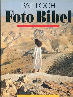 Bild des Verkufers fr Pattloch Foto-Bibel : Live-Szenen aus dem Buch der Bcher. zum Verkauf von Antiquariat am Flughafen