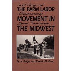 Immagine del venditore per Farm Labor Movement in the Midwest : Social Change and Adaptation Among Migrant Farmworkers venduto da Mahler Books