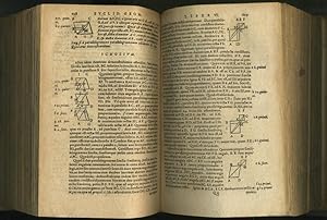 Euclidis Elementorum Libri XV (und) Euclidis Posteriores Libri IX. Accessit liber XVI De Solidoru...