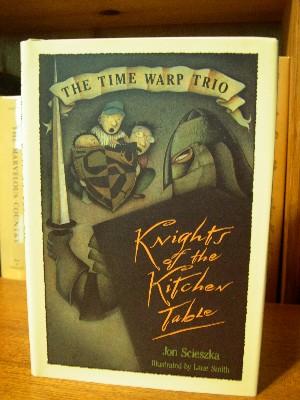 Imagen del vendedor de KNIGHTS OF THE KITCHEN TABLE: THE TIME WARP TRIO a la venta por Robert Gavora, Fine & Rare Books, ABAA