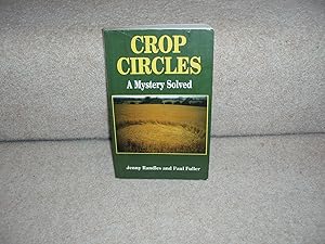 Immagine del venditore per Crop Circles : A Mystery Solved venduto da Anoeth Ltd