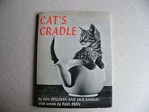Imagen del vendedor de Cat's Cradle a la venta por Buybyebooks