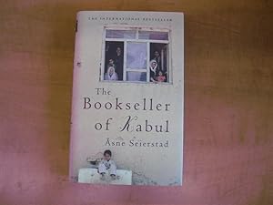 Immagine del venditore per The Bookseller of Kabul venduto da By The Lake Books