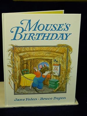 Imagen del vendedor de Mouse's Birthday a la venta por Gil's Book Loft