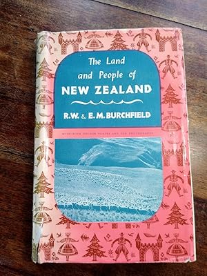 Image du vendeur pour The Land and People of New Zealand mis en vente par Johnston's Arran Bookroom