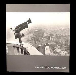 Imagen del vendedor de The Photographers 2011. a la venta por Chapel Books