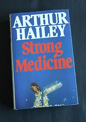 Imagen del vendedor de Strong Medicine a la venta por Tom Coleman