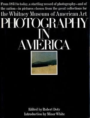 Bild des Verkufers fr Photography in America zum Verkauf von Kaaterskill Books, ABAA/ILAB