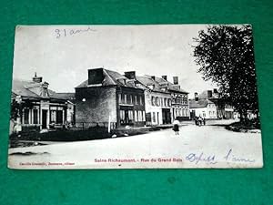 Bild des Verkufers fr Carte Postale Ancienne - SAINS-RICHAUMONT. Rue du Grand Bois. zum Verkauf von JOIE DE LIRE